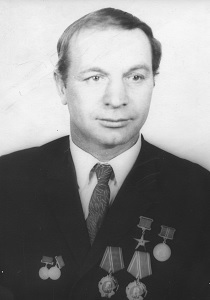 Беляев Евгений Степанович